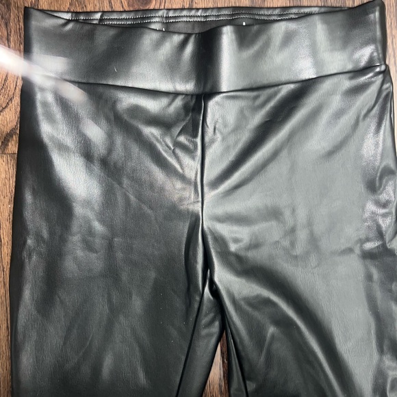 Loft faux leather leggings - Picture 2 of 4